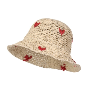 Foldable straw sun hat for women with sweet red heart crochet patterns and wide brim