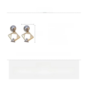Detailed size and material specs for geometric rhinestone earrings in a clear table view