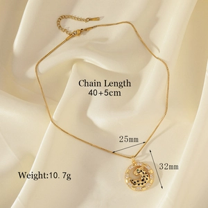 Gold-plated leopard pendant necklace with zircon stones and 40+5cm box chain