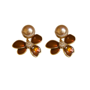 Maillard pearl flower earrings with brown enamel, gold plating and cubic zirconia accents