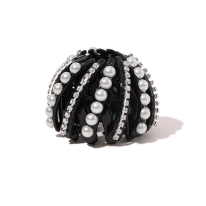 Pince à cheveux nid d'oiseau noire avec perles blanches et strass pour chignon chic