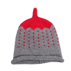 Kids grey knitted beanie with red heart pattern and pointed tip for winter warmth