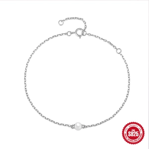 Minimalist S925 sterling silver pearl bracelet with adjustable chain and spring clasp