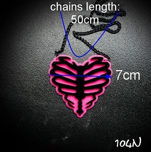 Macro detail of acrylic heart pendant with dimensions showing 50cm chain and 7cm width