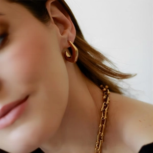 Geometric C-Shaped Stud Earrings 18K Vacuum Plated Stainless Steel Minimalist Smooth Chunky Jewelry For Women