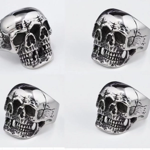 Triple Skull Head Ring Stainless Steel Vintage Gothic Punk Rock Halloween Jewelry Unisex Polished