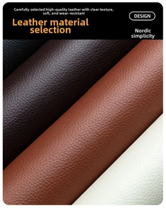 Dettaglio delle trame in pelle martellata nei colori caffè, caramello e beige