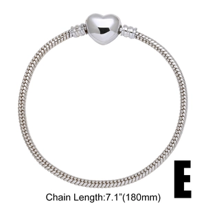 Polished silver snake chain bracelet with heart clasp and 7.1 inch size detail
