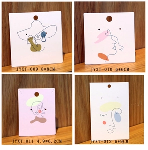 Detailed size chart for abstract face jewelry display cards in various dimensions