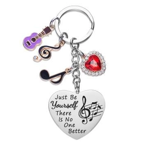 Porte-Clés Musique Inspirant Acier Inoxydable Guitare Violette Cœur Note De Musique Just Be Yourself Cadeau