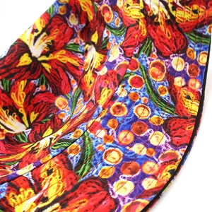 Artistic abstract print reversible bucket hat with durable multi-row red stitching