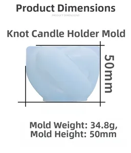 Détail du moule en silicone bleu pour bougie noeud dimensions 70mm largeur et 50mm hauteur