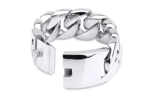 Detailed close-up of a 31mm thick stainless steel Cuban chain bracelet with a square clasp