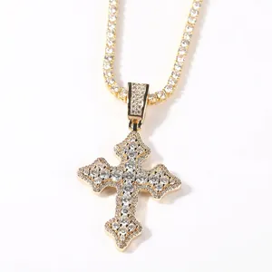 Collier Pendentif Croix Hip Hop Zircon Incrusté Pendentif En Cuivre Chaîne En Acier Inoxydable Bijoux Retro