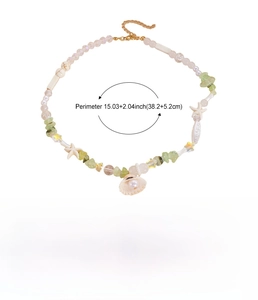 Detail showing shell pendant and green beads necklace with dimensions and weight info