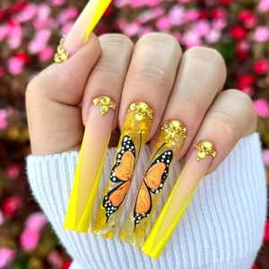 Uñas Postizas Largas Ballerina Degradado Amarillo Diseño De Mariposa Brillante Con Pedrería Para Mujer