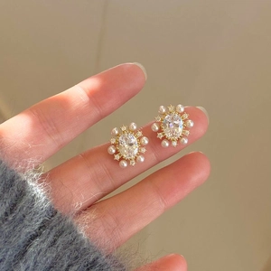 Elegant gold plated flower stud earrings with zircon stones and pearls for women