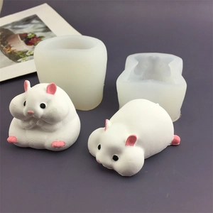 3D hamster silicone mold for DIY resin, plaster, and baking shown with finished white crafts