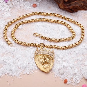 Men's gold stainless steel lion head pendant necklace with crown and sparkling diamonds