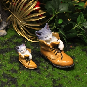 Charming resin cat sleeping in boot garden ornaments with realistic textures in two sizes