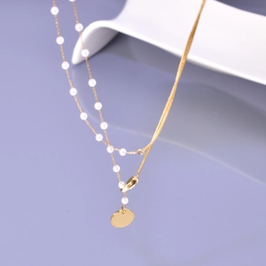 Collier Double Rang Femme Acier Titane Plaqué Or 18K Chaîne Serpent Künstliche Perle Artificielle Pendentif Disque Rond Élégant