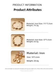 Detailed view of golden geometric faceted jewelry set with dimensions and weight specs