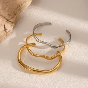 Irregular Wave Open Cuff Bangle Stainless Steel 18K Gold Plated Minimalist Geometric Jewelry For Women Modern Aesthetic