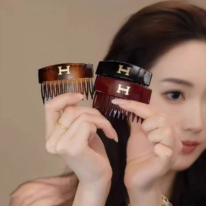Vintage acrylic H-letter hair comb set in tortoiseshell, black and wine red colors