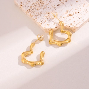 French style gold irregular lava texture heart shaped stainless steel stud earrings