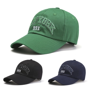Detaillierte NEW YORK 199X Stickerei auf hochwertigen Baseballkappen aus Twill-Baumwolle