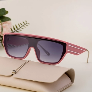 Fashionable matte pink square oversized sunglasses with gradient lenses and leather case