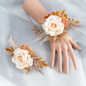 Boutonnière Rose Artificielle Et Corsage De Poignet Fleur En Satin Avec Künstliche Perles Et Feuilles D'or Pour Mariage Fête Soirée
