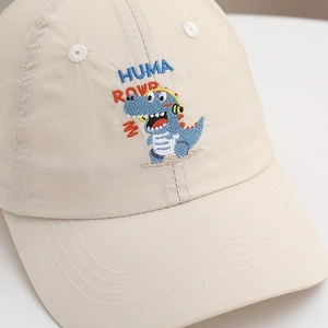 Kids quick-dry baseball cap in khaki with dinosaur embroidery and breathable side vents