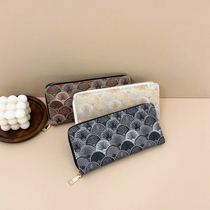 Portafoglio Lungo Donna Grande Capacità Pochette Pelle PU Ricamo Conchiglia Motivo Ventaglio Elegante Chiusura Lampo