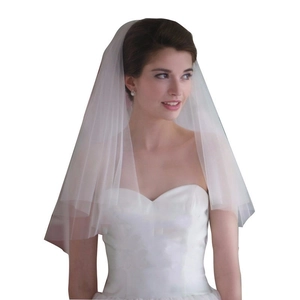 Simple white double layer bridal veil with metal comb for weddings and photo shoots