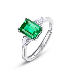 Bague réglable en argent S925 avec pierre émeraude rectangulaire et accents de poire