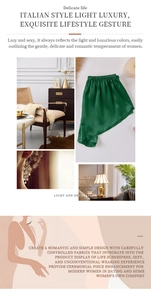 Détail d'un short en satin vert avec éclat soyeux dans un décor de style de vie élégant