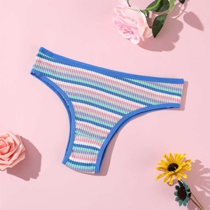 Culotte rayée en coton multicolore avec bords bleus et décorations florales douces