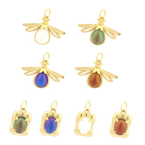 Set di 8 ciondoli a libellula con cristalli colorati per creazione gioielli fai da te