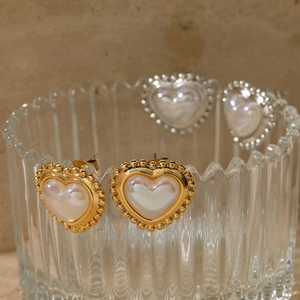 316 stainless steel heart stud earrings in gold and silver finish with pearly inlay