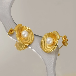 Élégantes boucles d'oreilles perles coquillage en acier inoxydable doré de haute qualité
