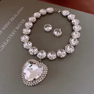 Alloy Rhinestone Jewelry Set Heart Pendant Necklace And Stud Earrings Vintage Elegant Fashion For Women