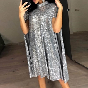 Vestido capa de lentejuelas plateadas para mujer con cuello alto y corte holgado