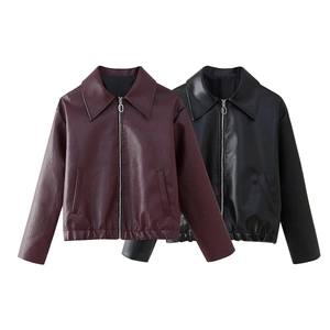 Vintage faux leather biker jackets for women with lapels and zippers in burgundy and black