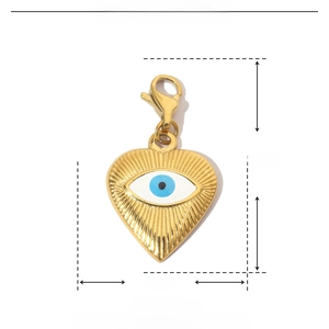 Technical size specs of gold evil eye heart pendant with dimensions 30mm x 16mm