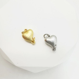 Brushed heart magnetic clasps in gold and silver for necklace and bracelet making