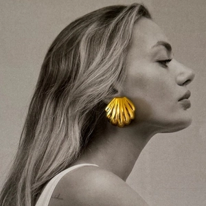 Shell Stud Earrings 18K Gold Plated Stainless Steel Minimalist Ocean Retro Jewelry For Women