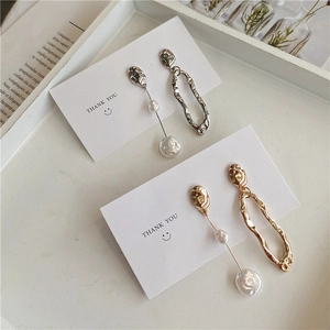 Asymmetric S925 baroque pearl drop earrings in gold and silver finish with hammered texture