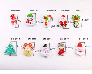 Detailed grid of Christmas wooden clips including Santa and snowman icons with dimensions