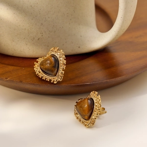 Vintage heart shaped earrings with tiger eye stone in gold plated stainless steel